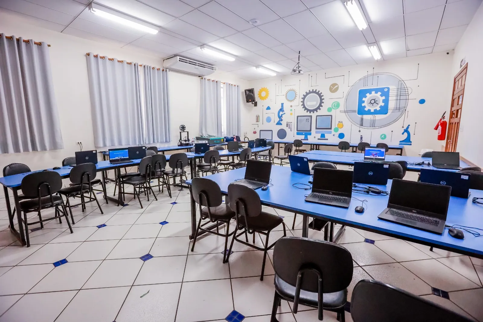 Sala Maker