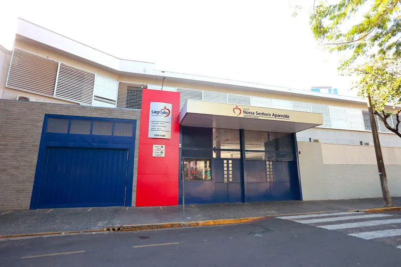 Fachada do Colégio Nossa Senhora Aparecida