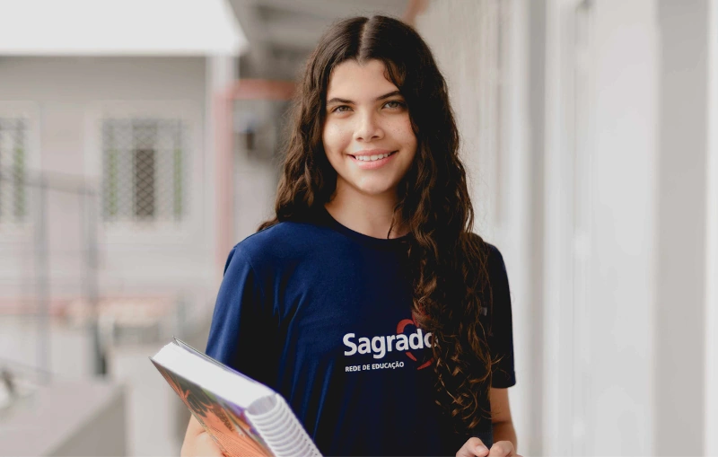 Estudante do programa de dupla certificação High School